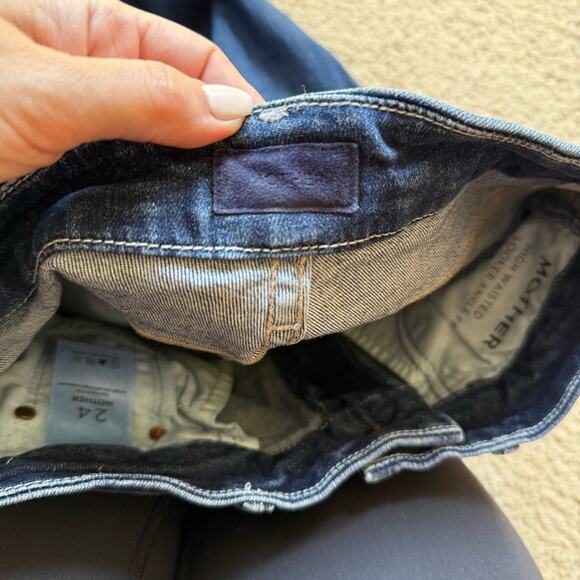 Mother High Waisted Looker Ankle Fray in Close To The Edge Size 24 - Picture 3 of 5